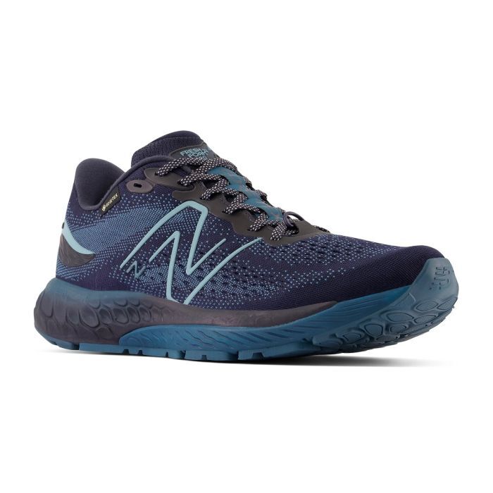 New Balance Men's 880v12 Gortex | activerunning.ca